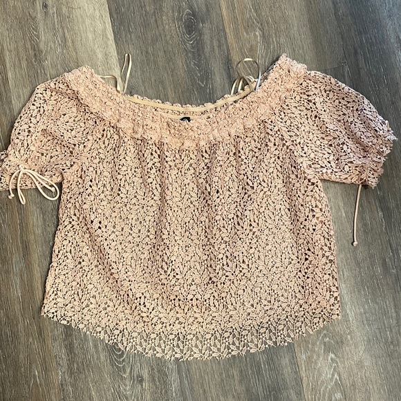 Zara Basic Collection Lace Short Sleeve Blouse Size XS - Picture 1 of 10